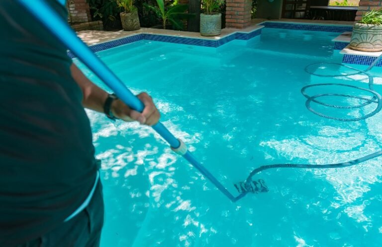 Pool Ring Clean Pool Cleaning Largo, Clearwater, St pete, Dunedin, Florida